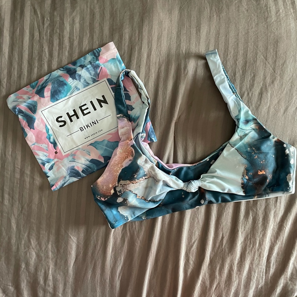 Marble print knot front bikini- NWT ☀️💝 - Picture 2 of 5
